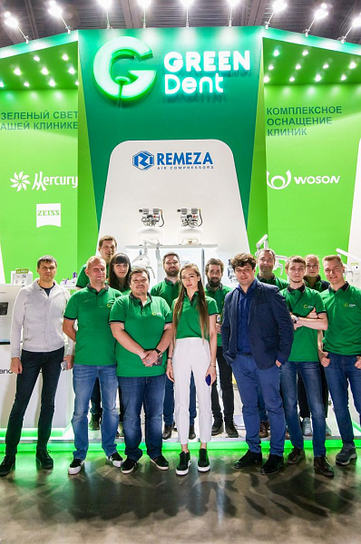 Стенд компании GREEN DENT на выставке Дентал Салон 2019_027.jpg
